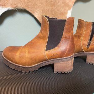 Bos. & Co. Mass Bootie